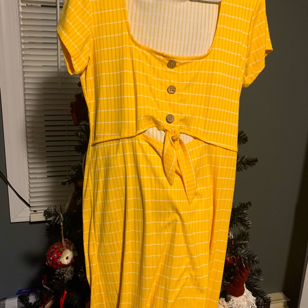 yellow plaid dress